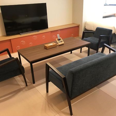 Hotel Yururito Осака Екстериор снимка