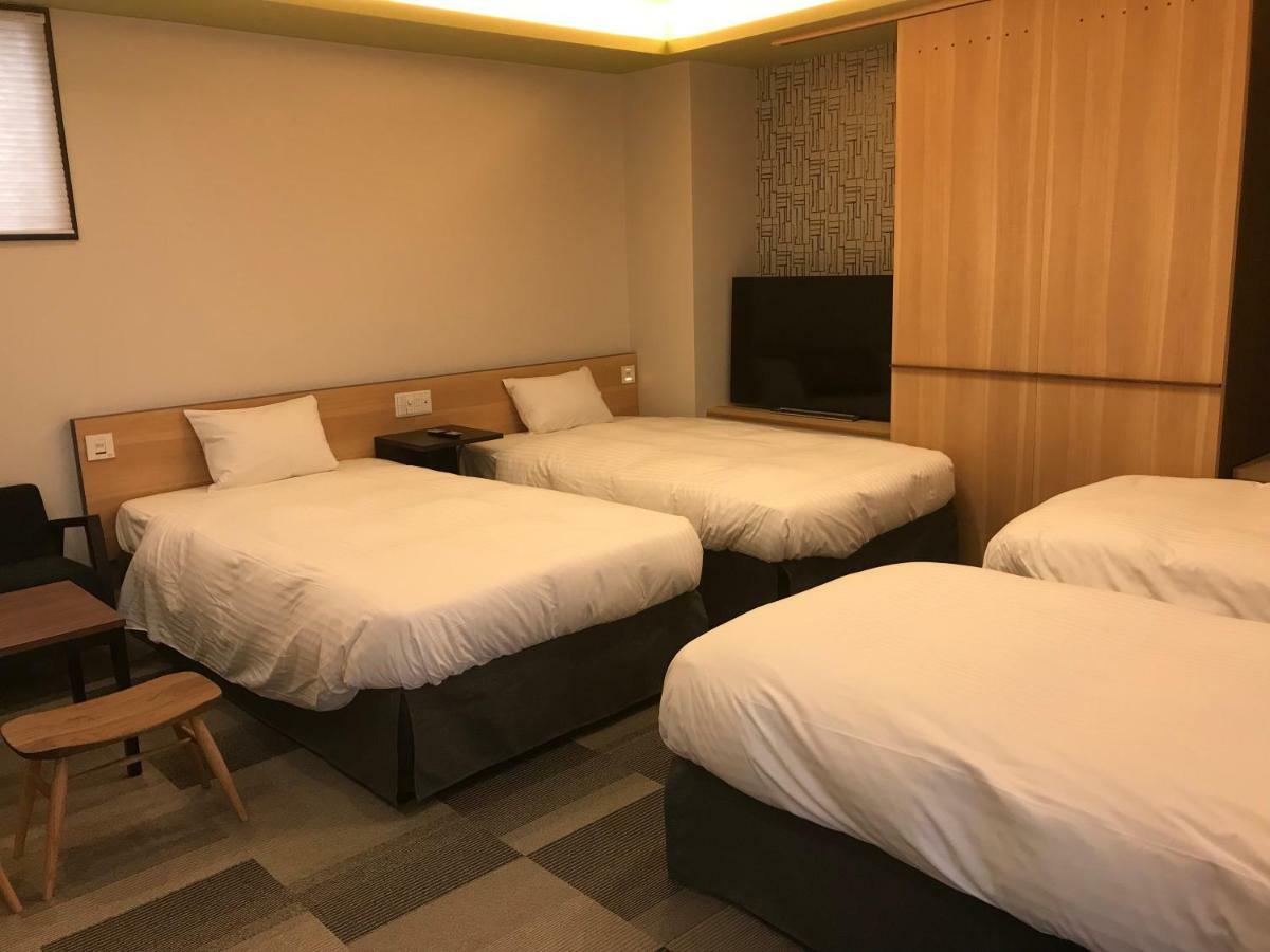 Hotel Yururito Осака Екстериор снимка